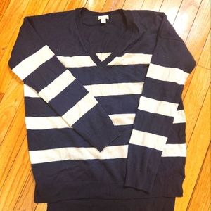Women's small- gap shirt